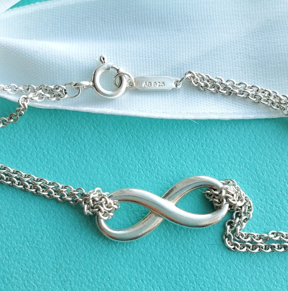 Infinity double chain necklace - Picture 5 of 8